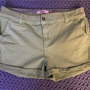 Zionist shorts